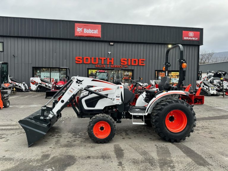 2025 Bobcat CT2040 HST with Loader
