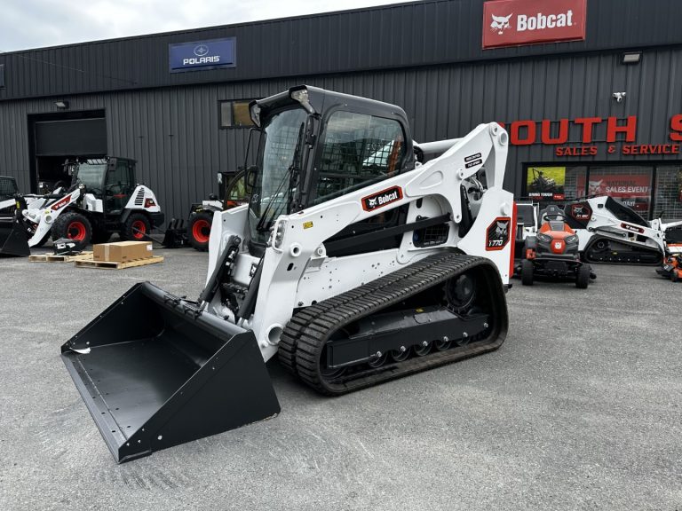 2026 Bobcat T770 Closed Cab Comfort Package # 3027
