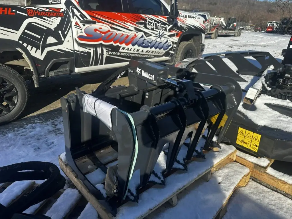 Bobcat 48" Root Grapple MT85, MT100, MT120) (L23, L28) (S450)(T450)