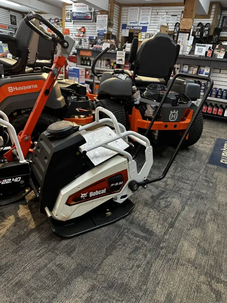 Bobcat FP15.50 Forward Plate Compactor