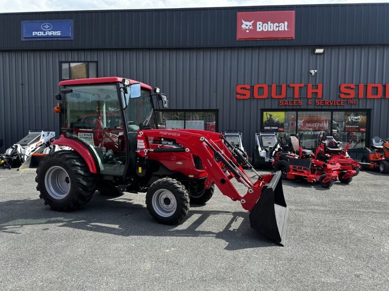 2026 Mahindra 1640 HST CAB with Loader # 0313
