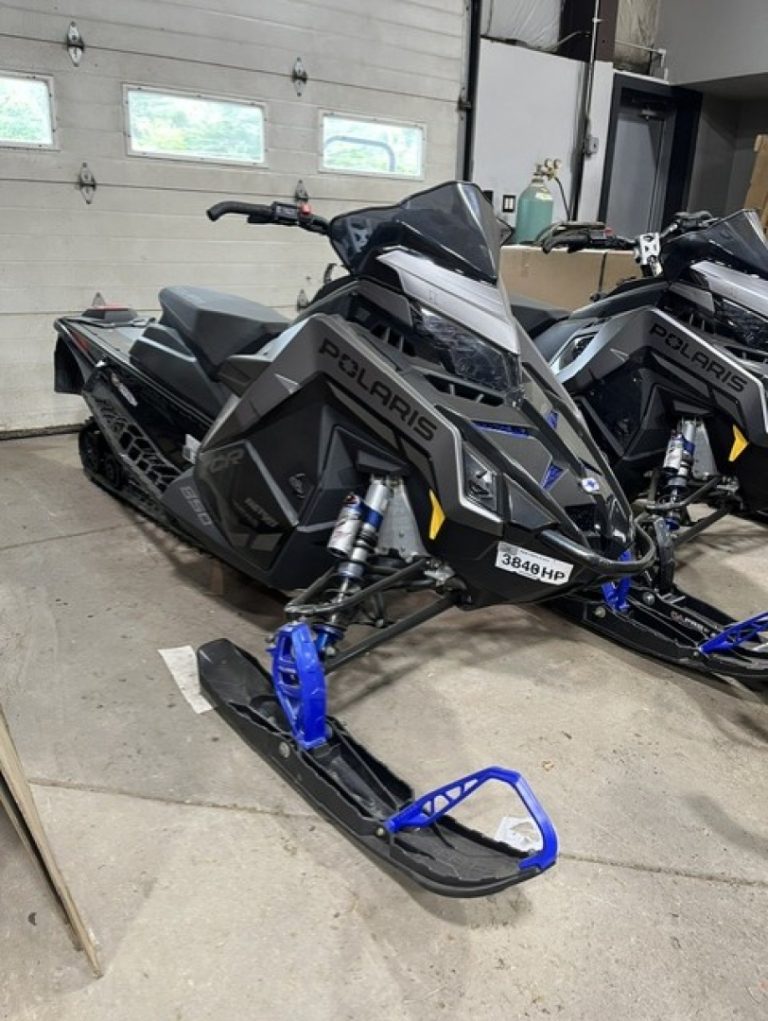 2022-850-polaris-indy-xcr-136-sc-stock-4767
