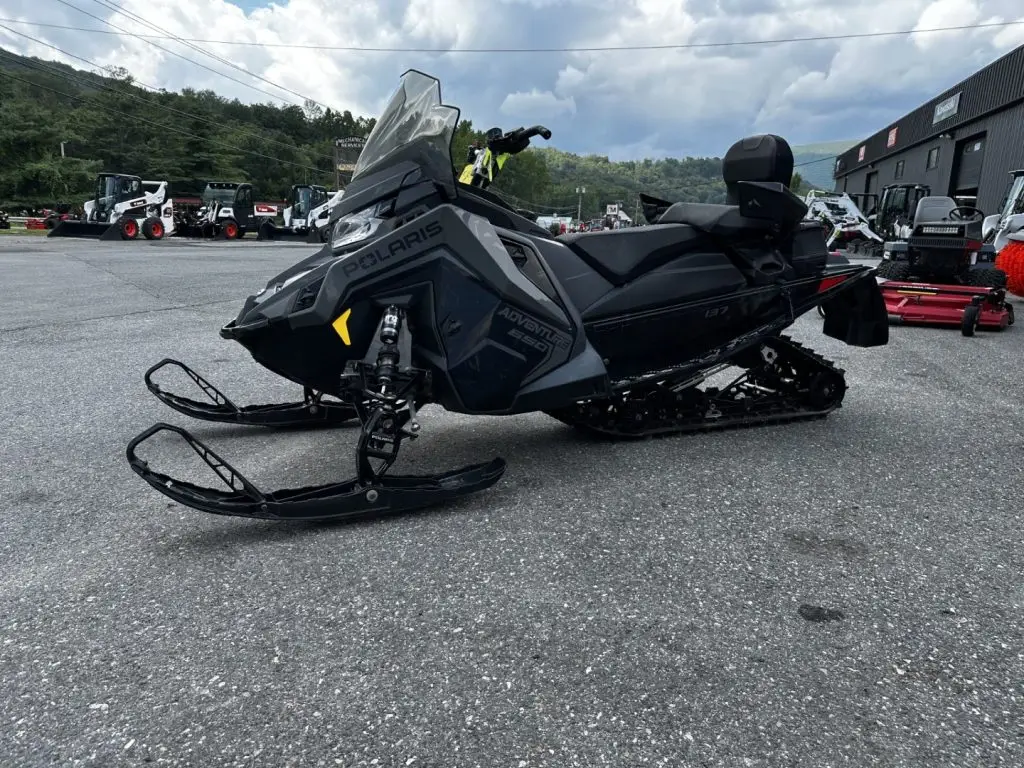2025-polaris-650-indy-adventure-137-demo-6591-